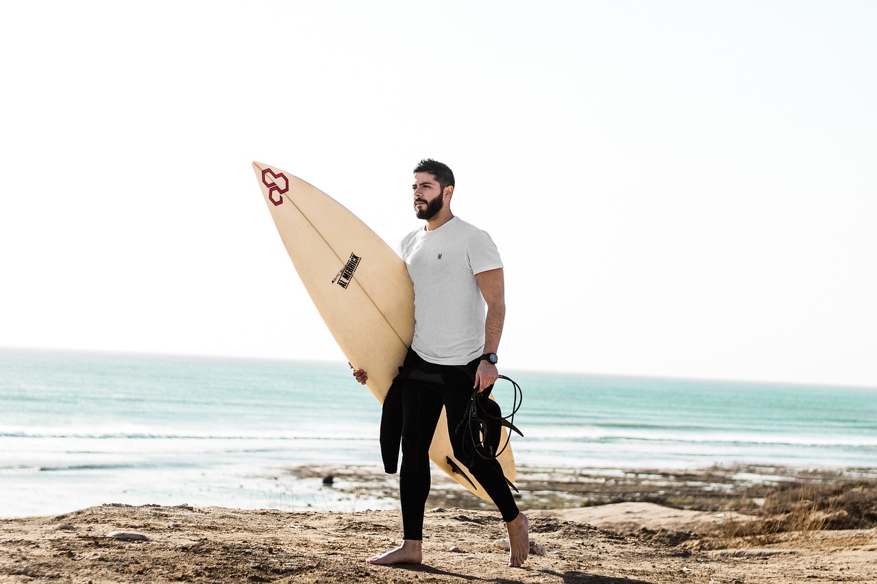 surfer, beach, man-4234061.jpg